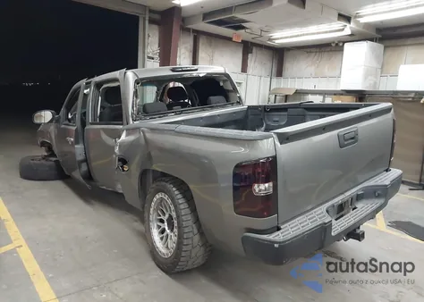 2013 Chevrolet Silverado 1500 Lt z USA, uszkodzony, nr VIN 3GCPCSE01DG142272